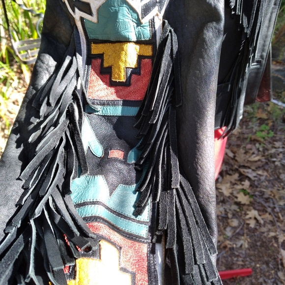 Genuine fringe Leather Wolf motorcycle Jacket - Picture 3 of 6